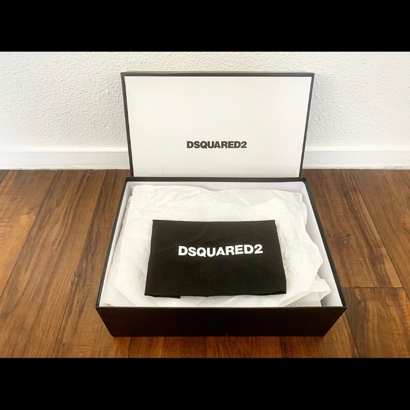 BRAND NEW DSQUARED2 Black Studded Ankle Boots - Picture 9 of 9